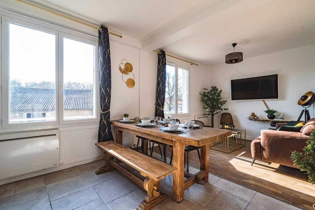 La "Taniere" Pour 6 Personnes Apartment Isles-sur-Suippe Exterior photo